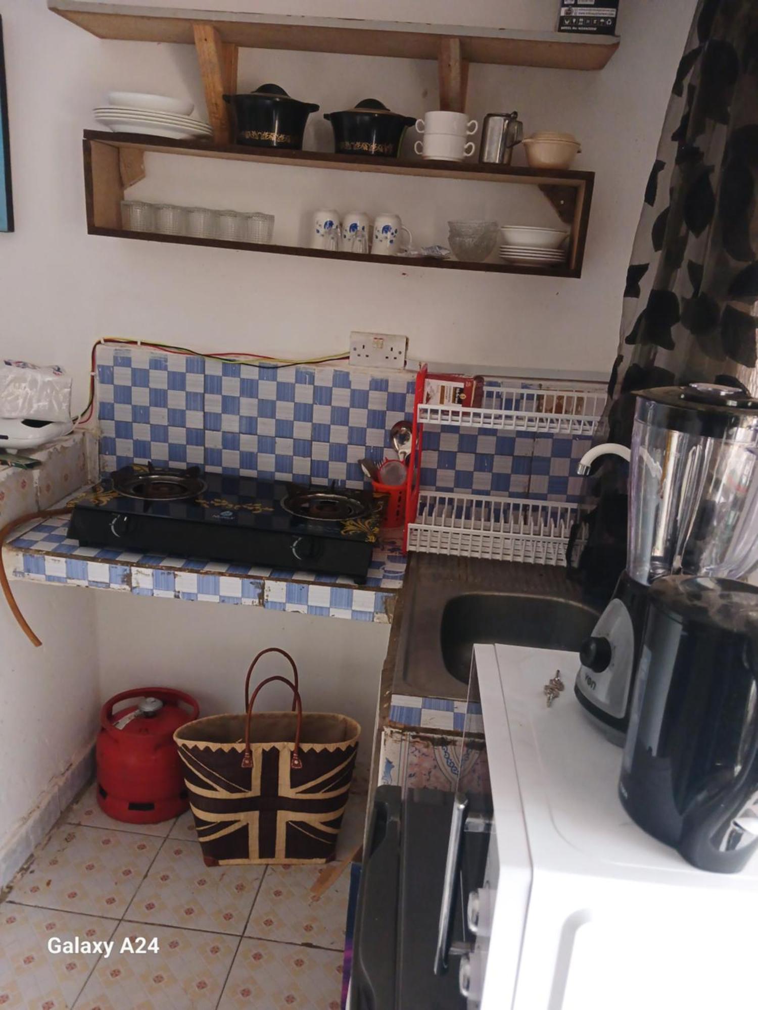 Appartamento Hideout Ukunda Esterno foto